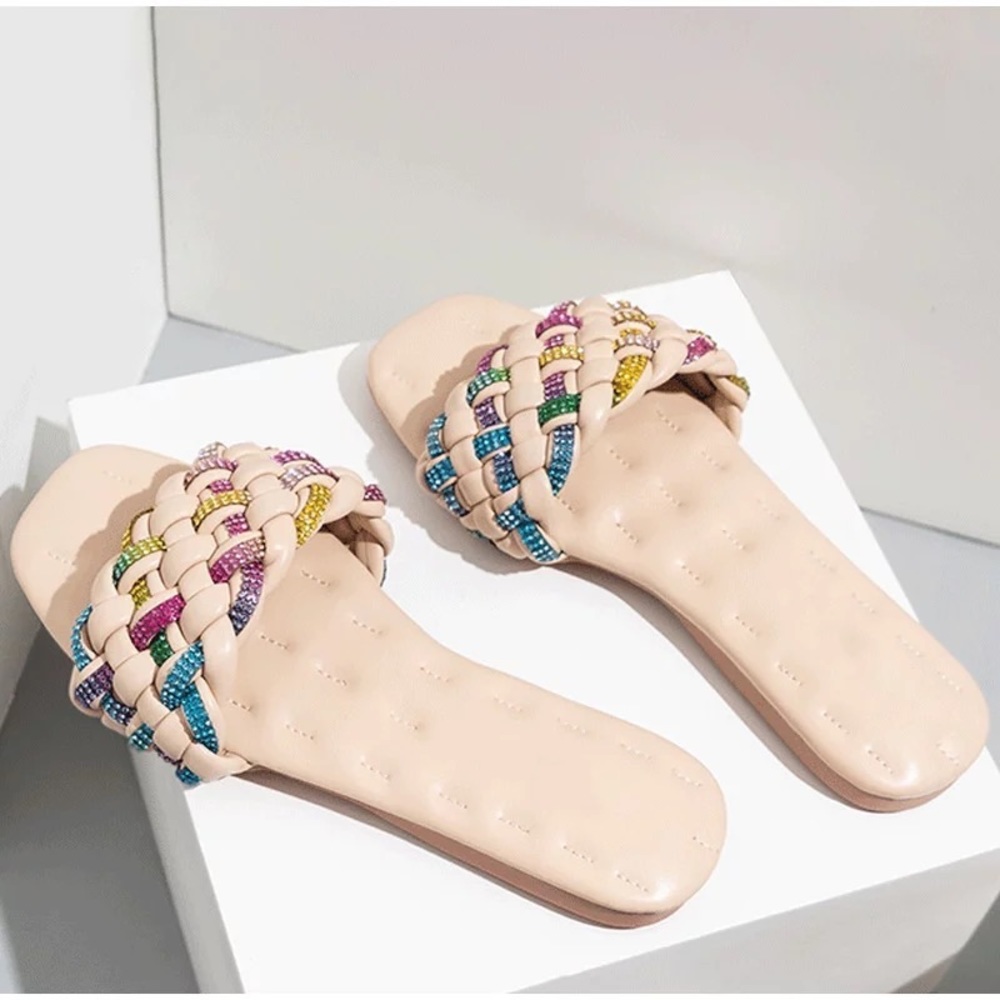 Summer slippers